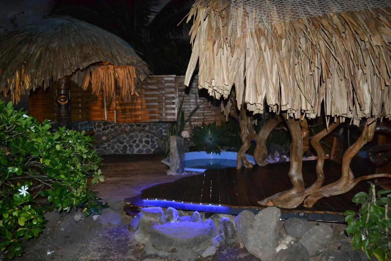 La Maison D'Artiste Du Bord De Mer Pa'ea ภายนอก รูปภาพ